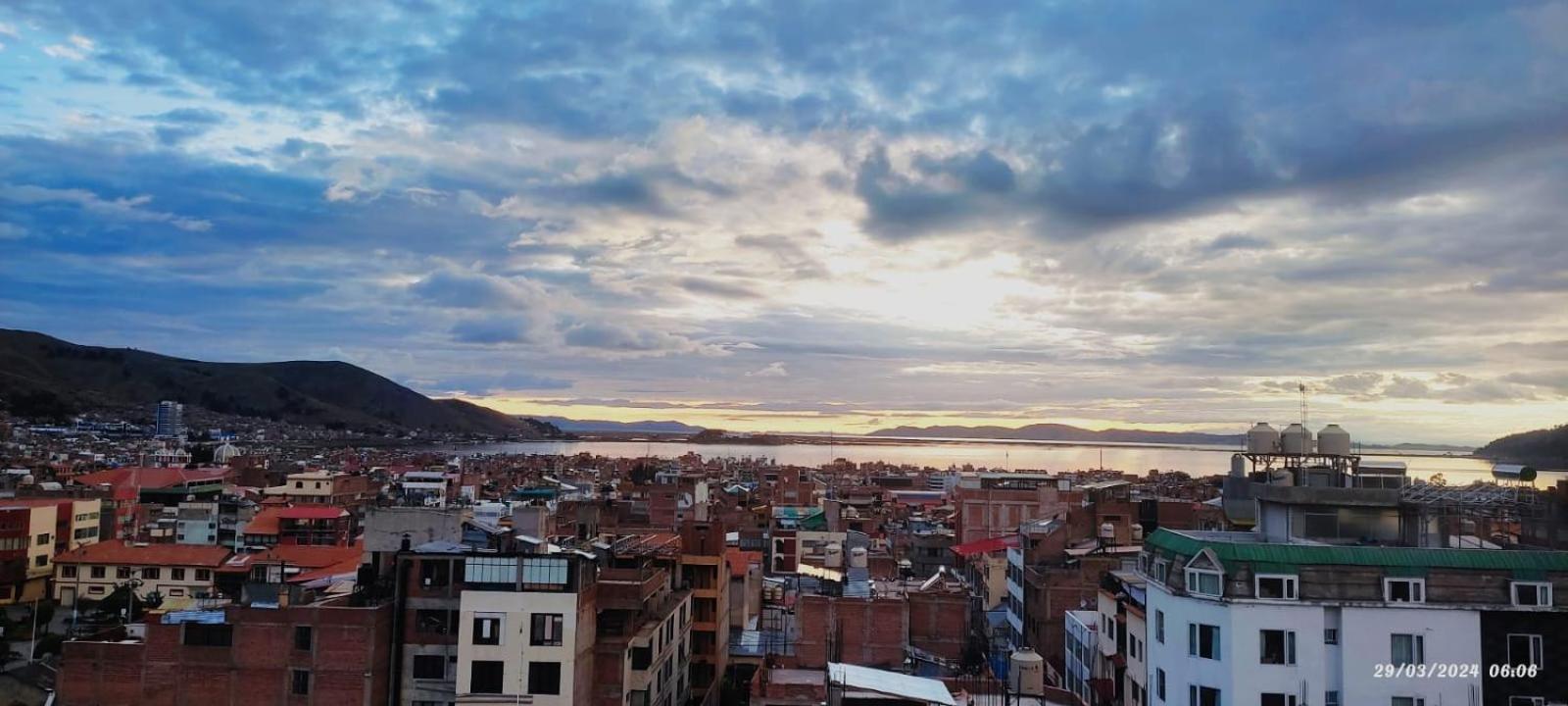 Andenes Del Titicaca Puno Exterior foto